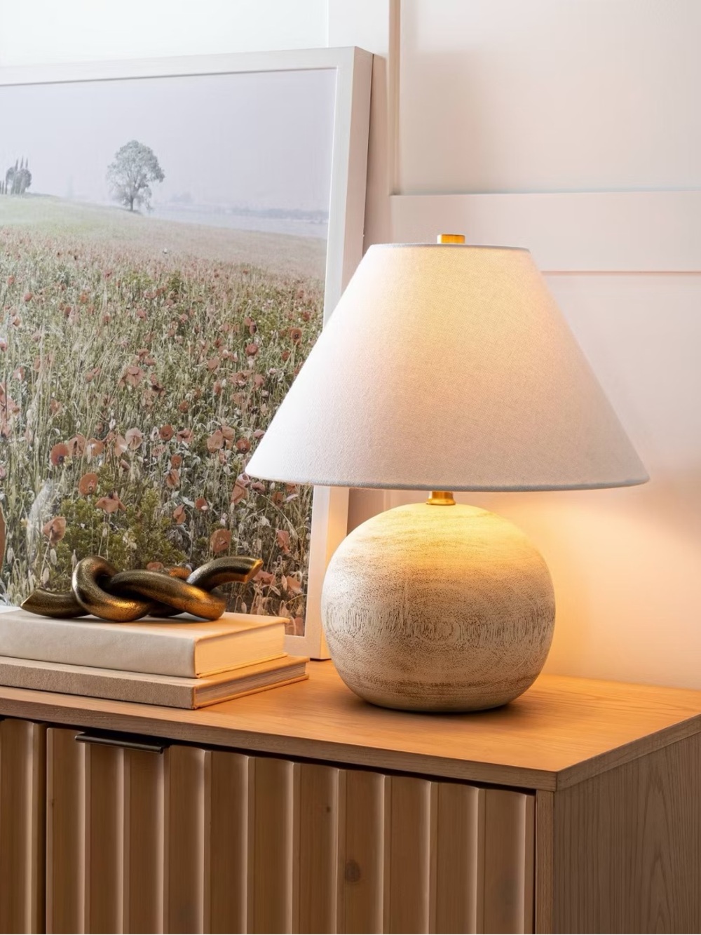 16"x14" Medium Faux Wood Table Lamp
Brown - Threshold™